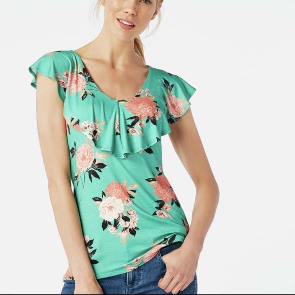 NWOT Mint Floral Ruffle V-Neck  Knit Top